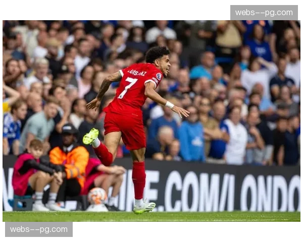 佩德里对抗强度下表现稳健 高压逼抢中传球成功率保持高位