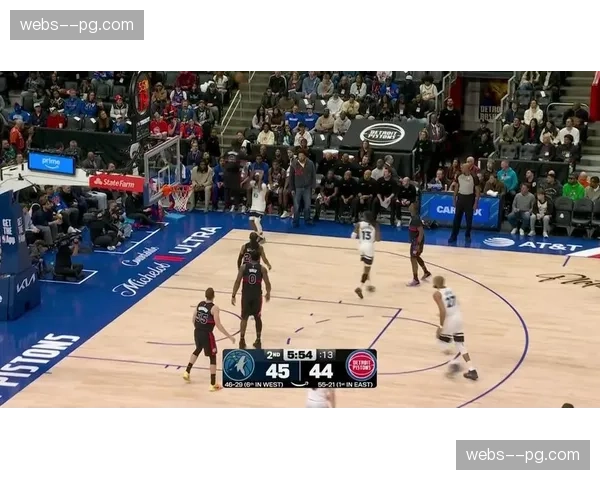 奥萨尔-汤普森抢断和截断双第一 活塞外线防守核心